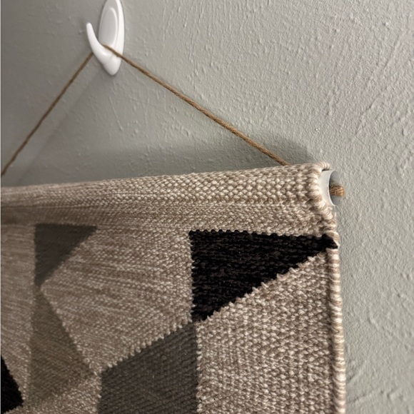 Geometric Wall Tapestry - Picture 3 of 5